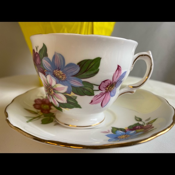 Vintage royal vale bones China tea set - Picture 7 of 10